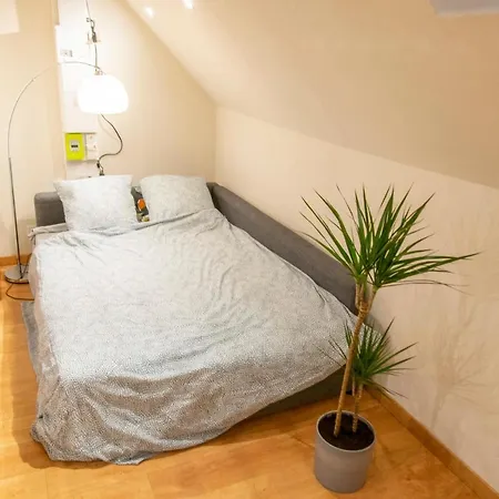 Apartment F2 201 Neuf Proche Gare Tgv, A36 Et Commerces