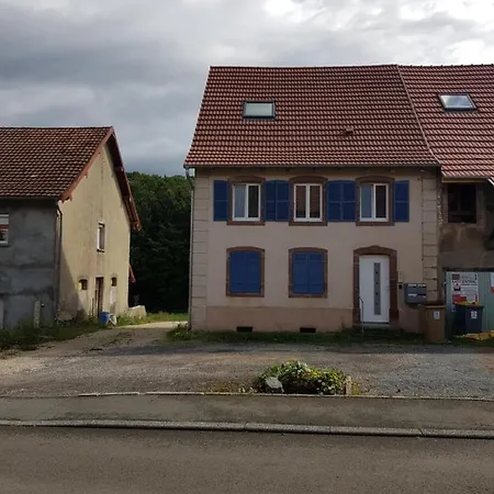Apartment F2 201 Neuf Proche Gare Tgv, A36 Et Commerces Botans