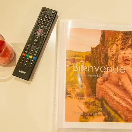 Apartment F2 201 Neuf Proche Gare Tgv, A36 Et Commerces